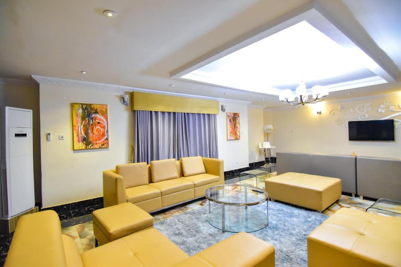 The Hallmark Hub, Hotel & Apartments 阿布贾 外观 照片