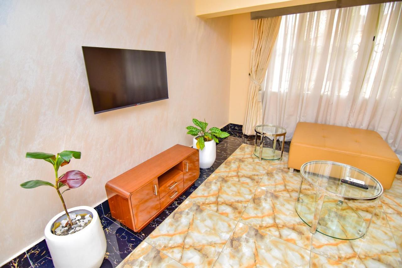 The Hallmark Hub, Hotel & Apartments 阿布贾 外观 照片