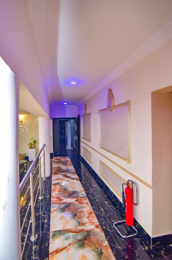 The Hallmark Hub, Hotel & Apartments 阿布贾 外观 照片